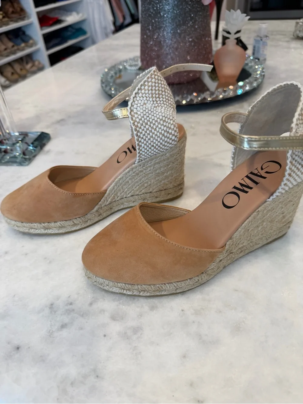 Gaimo Tan Espadrille Wedge Sandals with Gold Ankle Strap made in Spain 38 new